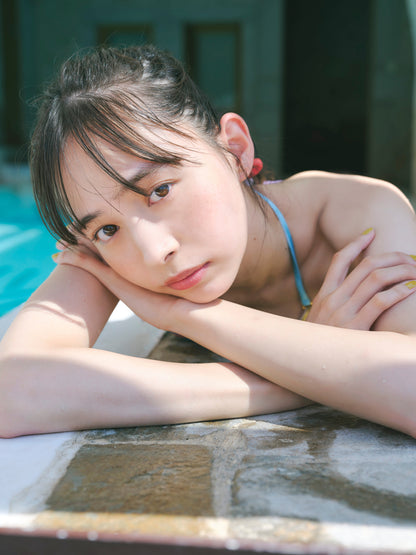 井桁弘恵写真集　つかのま (特典付き)